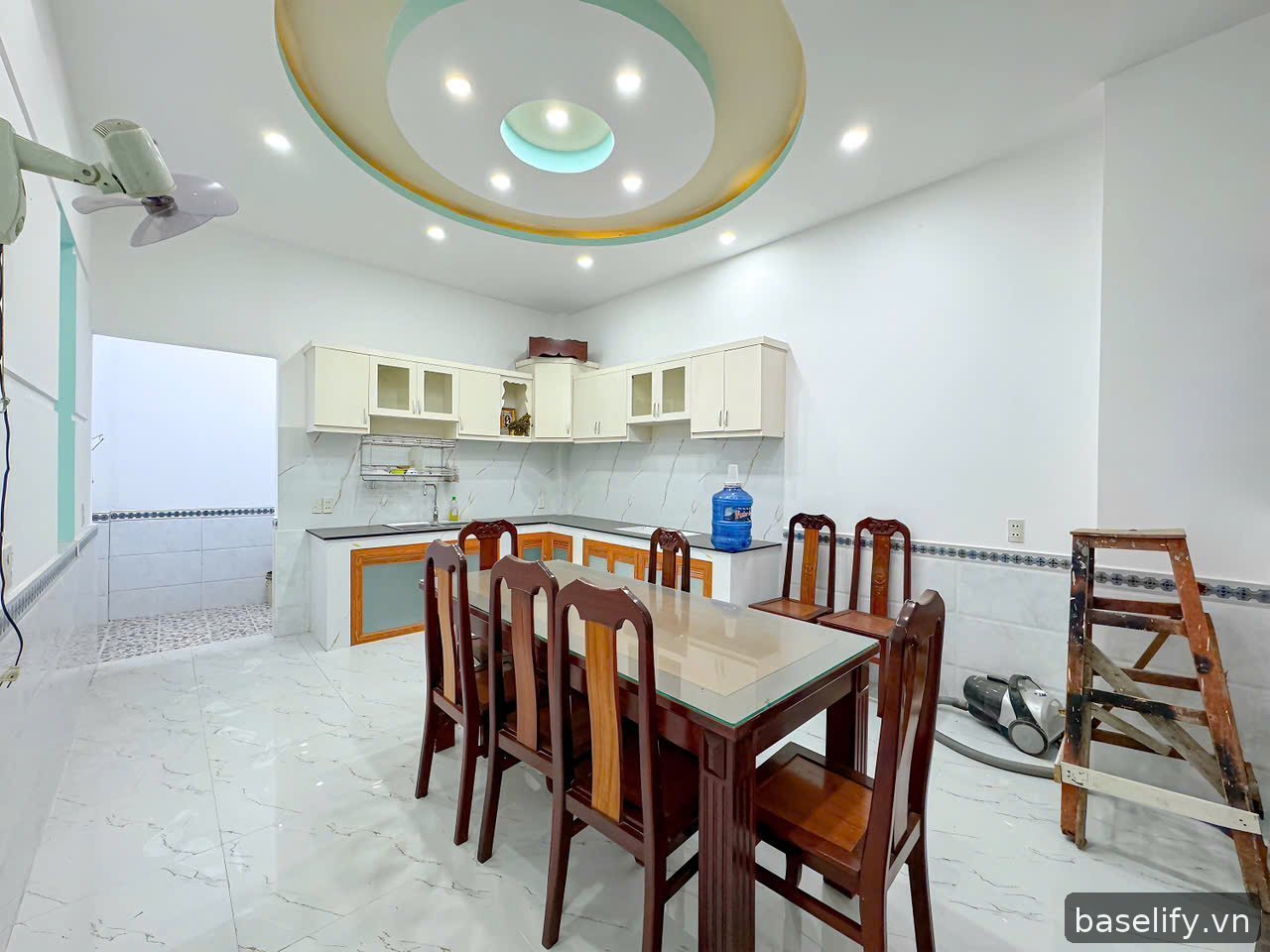 Bán nhà phố Thị trấn Nhà Bè, Huyện Nhà Bè, 64m², sổ đỏ, full nội thất, 9 tỷ — ảnh 4