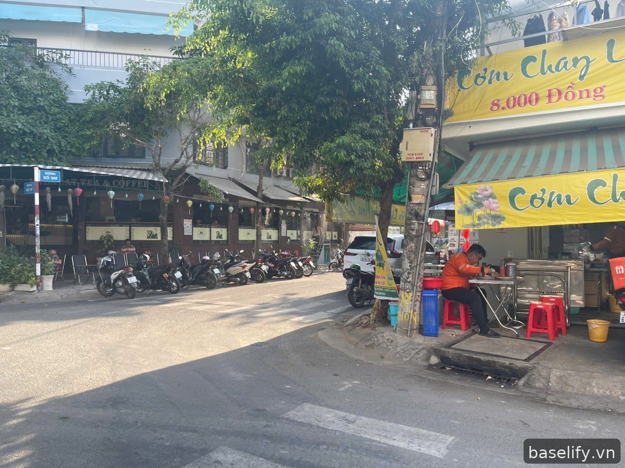 Bán nhà cấp 4 Dt 13,5x19m góc 2 MT đường 4F khu cư xá ngân hàng Quận 7