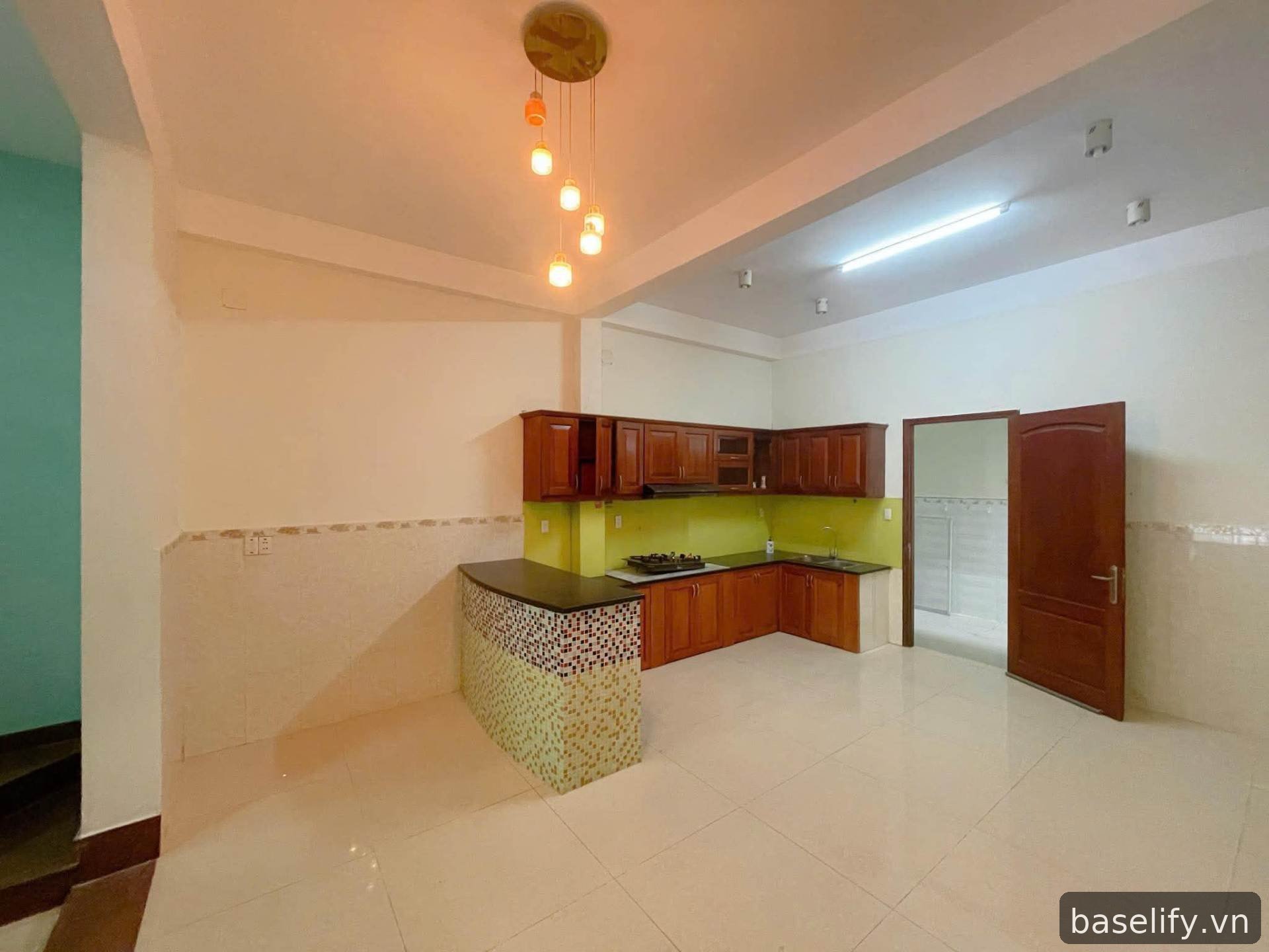 Bán nhà 4 tầng đường Lê Thị Chợ, gần chi cục thuế Quận 7, Dt  5x30m, Giá 19,5 tỷ — ảnh 5