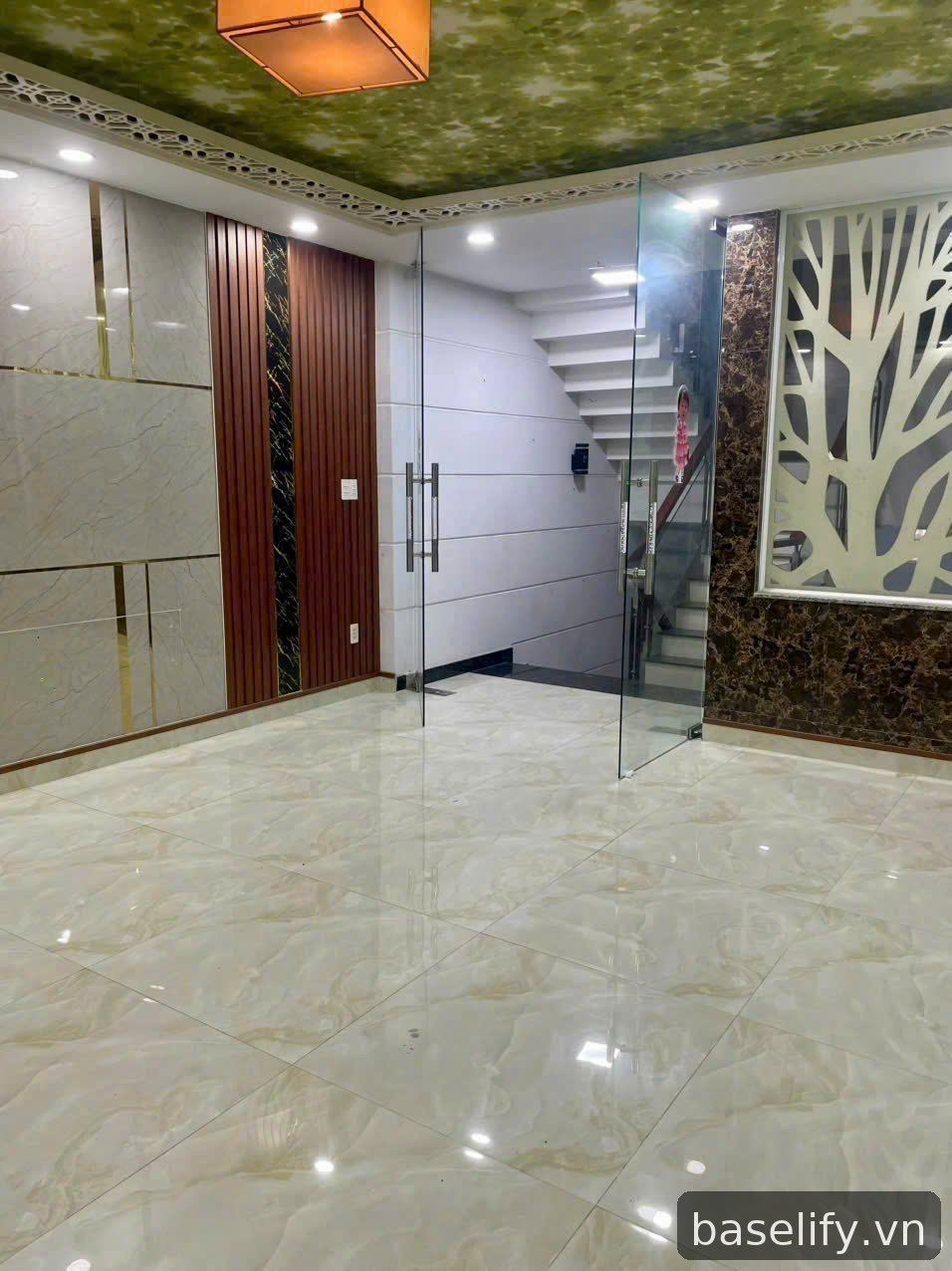 Cho thuê Nhà Quận 7 - Khu Chợ Tân Mỹ, 5x20m,3 lầu, st, 28 triệu/tháng — ảnh 2
