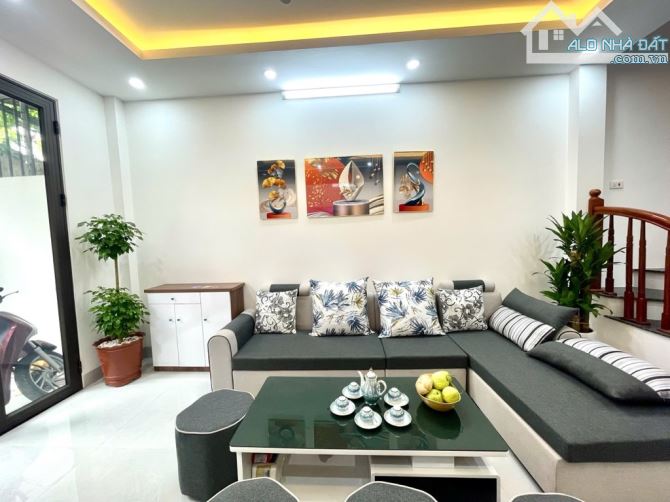 🏡 NHÀ MỚI THẠCH BÀN – 5 TẦNG – FULL NỘI THẤT NHẬP KHẨU CAO CẤP– 42M – NHỈNH 7 TỶ — ảnh 2