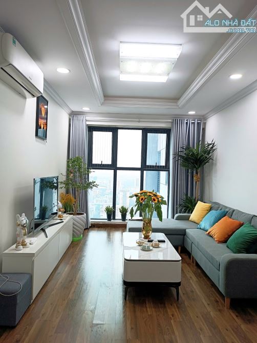 CẦN BÁN GẤP CĂN HỘ CC Goldmark City DT84m2 tổng 2 Ngủ 2Vs sổ đỏ lâu dài. 7,2 TỶ — ảnh 2