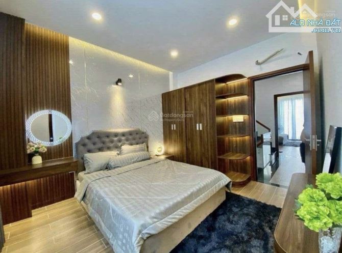 NGAY ĐẠI HỌC Y DƯỢC VỚI 4,2 TỶ CHỐT NGAY CĂN NHÀ NGÔ QUYỀN, PHƯỜNG 7, QUẬN 5 - DT 60M2 — ảnh 4