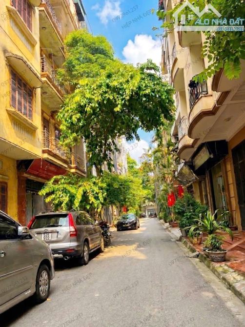 BÁN NHÀ PHẠM TUẤN TÀI 68m2 × 5T THANG MÁY + 2 THOÁNG - 2 Ô TÔ TRÁNH ĐỖ TRƯỚC NHÀ — ảnh 2