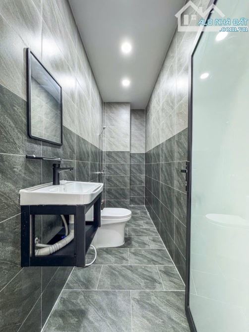 BÁN NHÀ 85M2 ĐƯỜNG PHẠM HÙNG GẦN BẾN XE QUẬN 8 SHR — ảnh 3