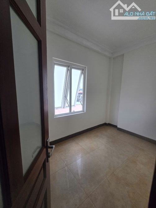 Phân lô Lạc Trung 6tầng, Ô Tô cửa, 38mét, mặt tiền gần4m , sổ đẹp chỉ 9tỷ hơn — ảnh 4