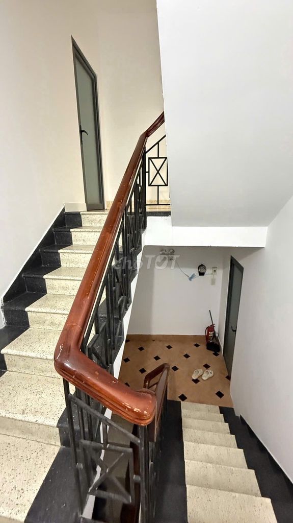 BÌNH THỚI 81M2 - 5 TẦNG - HXH - CHDV THU THÁNG 50 TRIỆU - 12,5 TY. — ảnh 2