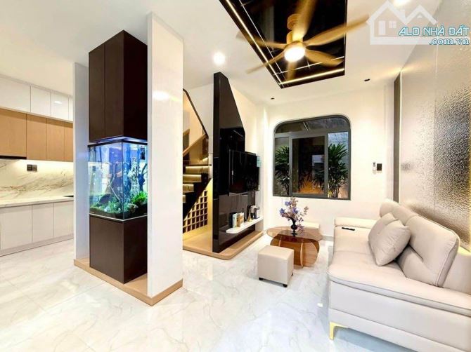Nhà P5 Phú Nhuận, ngang 6m, HXH đỗ cửa, 4 tầng, 3PN, Full nội thất, Có sân thượng — ảnh 2