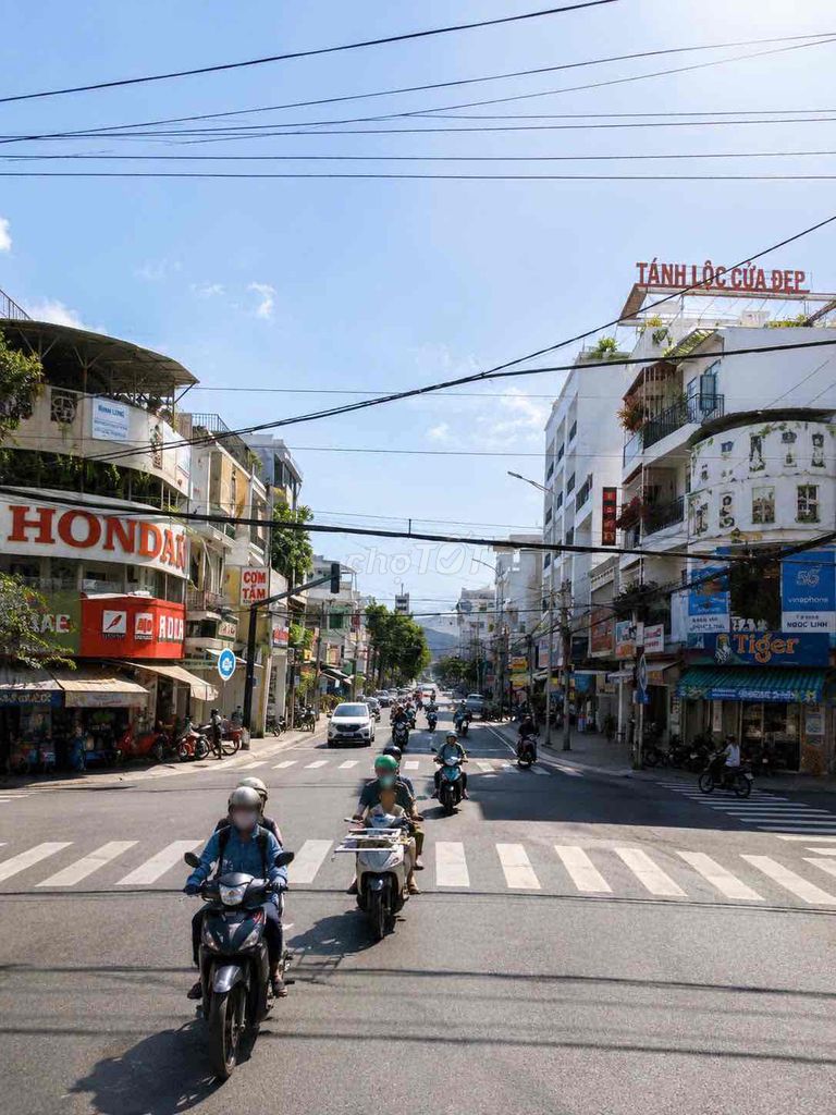 BÁN NHÀ 3 TẦNG GÓC MẶT TIỀN NGÔ GIA TỰ - HỒNG BÀNG NHA TRANG — ảnh 2