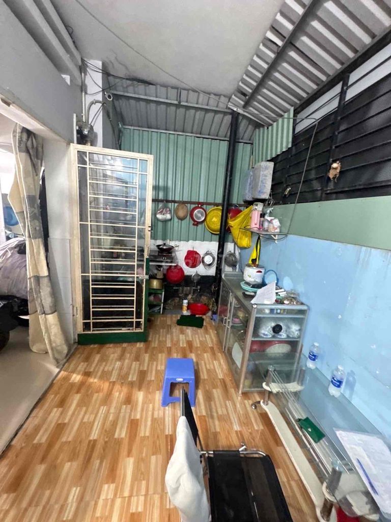 Nhà rộng rãi thiết kế 5 phòng trọ thu nhập ổn định nhà sát quận 7. — ảnh 3