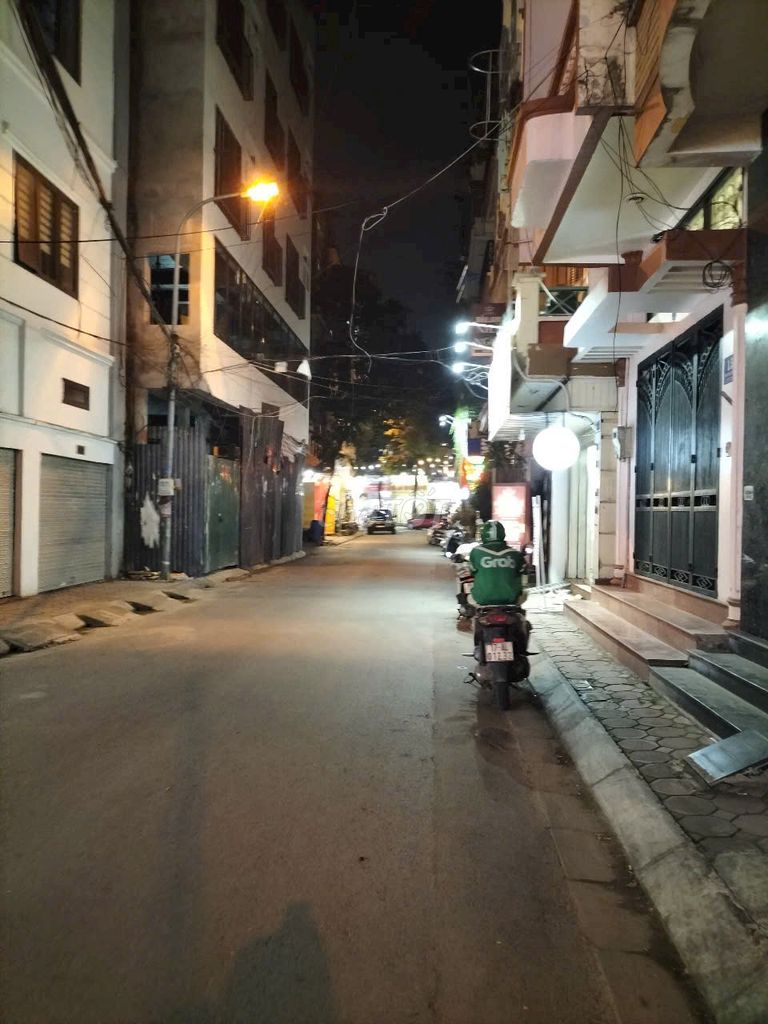 PL NGUYÊN HỒNG, NGÕ THÔNG, Ô TÔ, THÔNG SÀN, THANG MÁY, KINH DOANH — ảnh 5
