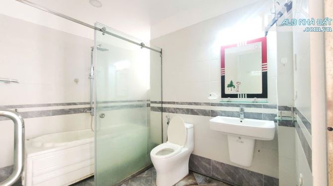 Bán nhà Căn góc 2 Mặt HXH 6m ngay Đặng Văn Ngữ, P14, Phú Nhuận ngang 4,5mx15m giá 12,9 Tỷ