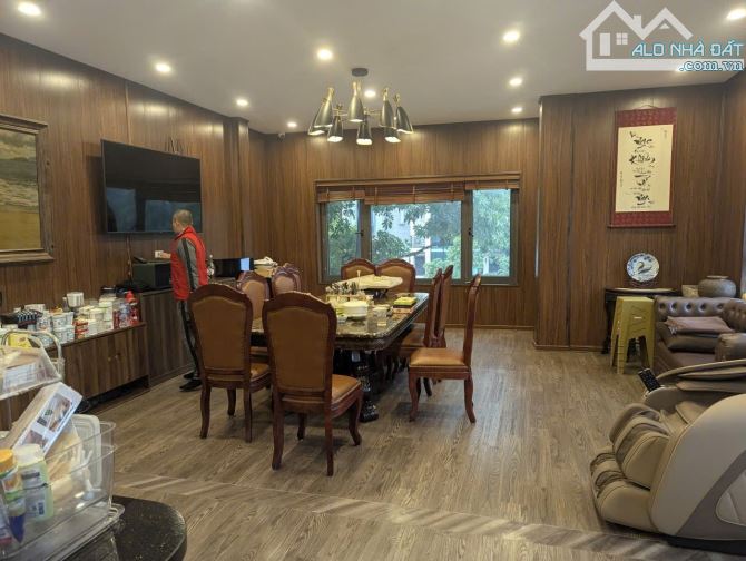 BÁN TOÀ NHÀ 7T THANG MÁY PHỐ NGHĨA ĐÔ DT70m NHÀ LÔ GÓC 3 MẶT ĐƯỜNG VỈA HÈ OTO TRÁNH. 29TỶ — ảnh 2