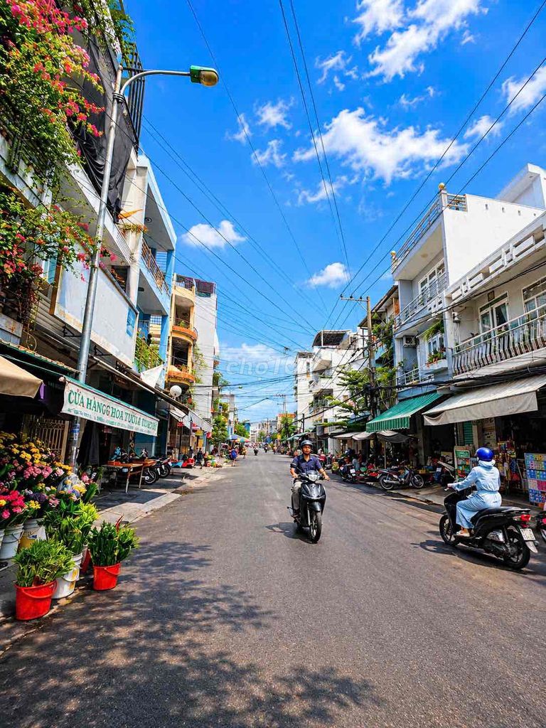 BÁN NHÀ MẶT TIỀN KINH DOANH NGAY CHỢ PHƯƠNG SÀI GIÁ RẺ — ảnh 2