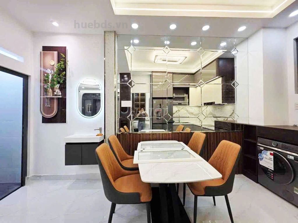 Bán Nhà phố Quận 7, 45.0 m², 6.0 tỷ — ảnh 2