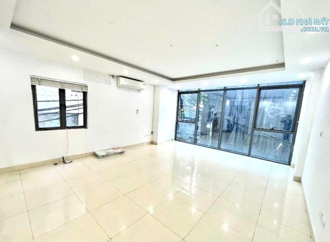 Chỉ 1 từ ĐẸP - Bán gấp Mặt phố NGUYỄN VĂN TUYẾT lô góc nở hậu, mặt tiền 5m, chỉ 28 tỷ — ảnh 4