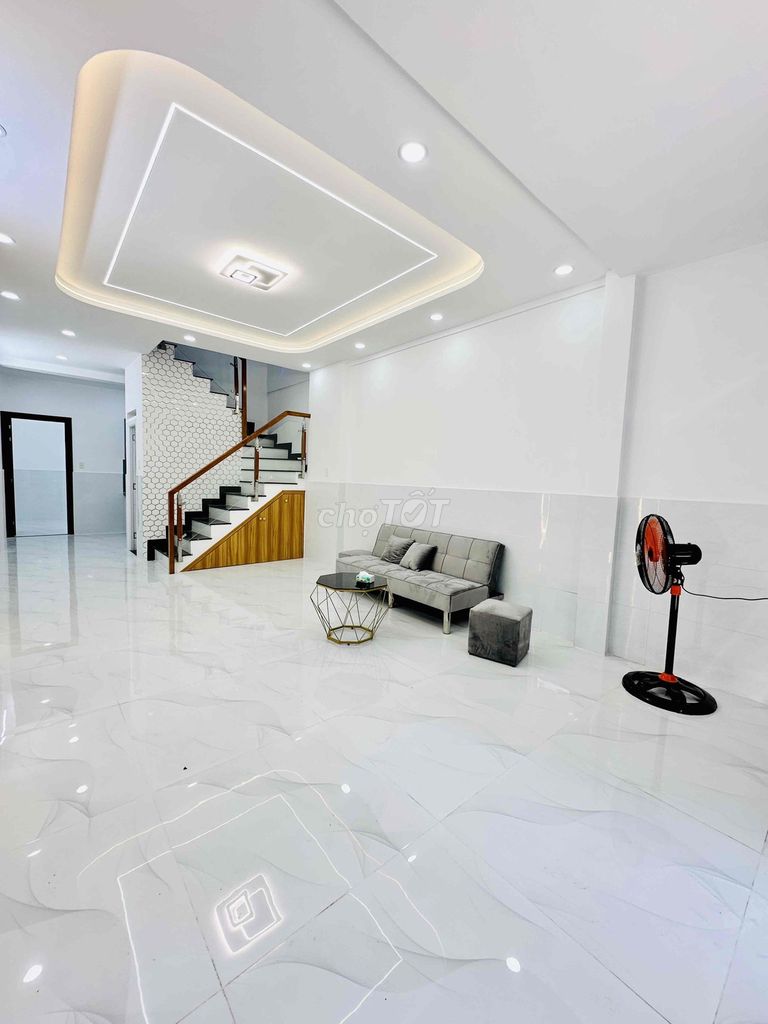 ĐƯỜNG 6M THÔNG, NGUYỄN SƠN, DT: 4x15, NHÀ 2 TẦNG 3PN — ảnh 2