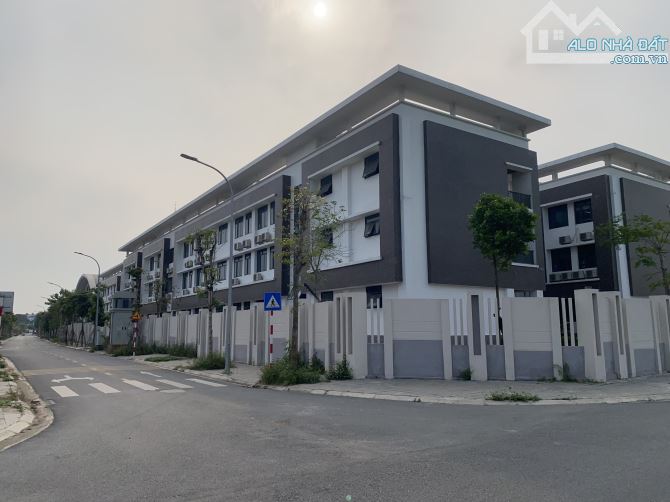 BÁN ĐẤT VIỆT HÙNG, ĐÔNG ANH , BÊN TRƯỜNG HỌC AN DƯƠNG VƯƠNG. Ô TÔ TRÁNH GIÁ 5,35TỶ — ảnh 2