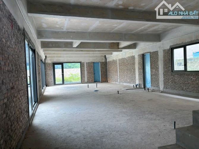 BÁN BIỆT THỰ XÂY THÔ VILLA SÂN GOLF VÂN TRÌ ĐÔNG ANH 180 TỶ DT 1200M2 MT 32M 2T Ô TÔ TRÁN — ảnh 4