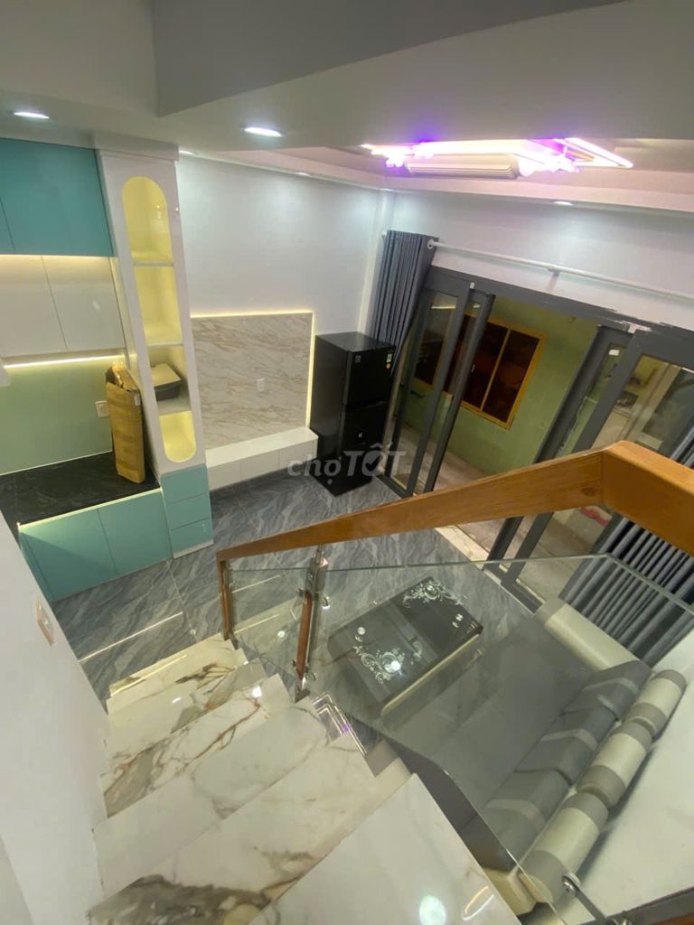 Bán Nhà phố Quận 7, 17.0 m², 3.0 tỷ VND — ảnh 2