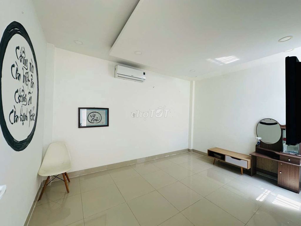Nhà 3 tầng trung tâm Nha Trang Gần Siêu Thị Co.op mart — ảnh 4