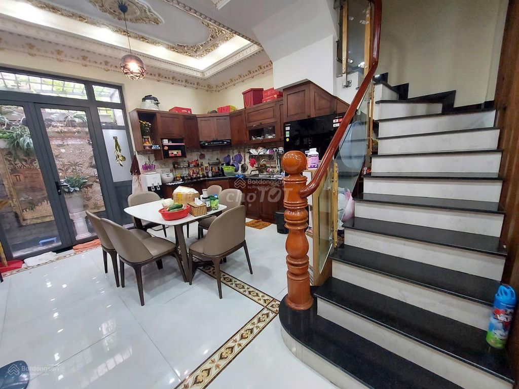 Bán Nhà phố Quận 7, 65m², 7.6 tỷ — ảnh 2