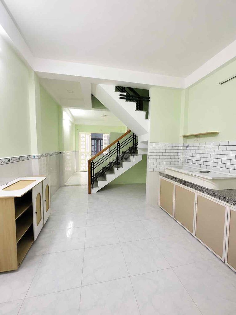 Bán Nhà Phố Quận 7 - 35m² - 3.4 Tỷ