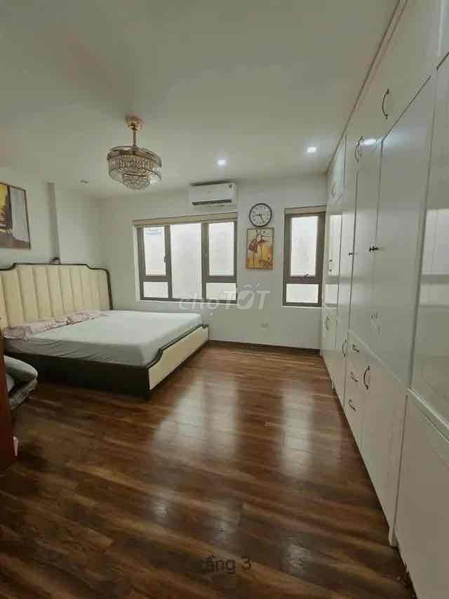 Bán Nhà Thạch Bàn - Cổ Linh, 30m x 5 Tầng, Full Nội Thất, 1 Nhà ra oto — ảnh 2