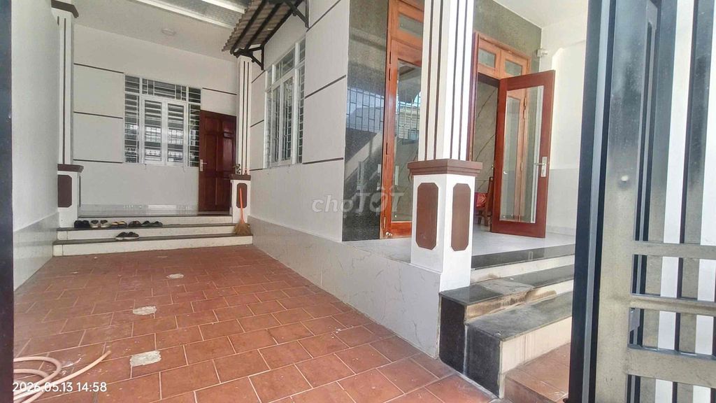 VT124 Bán nhà 2 tầng đường oto Khu Phú Trung - Tây Nha Trang — ảnh 2