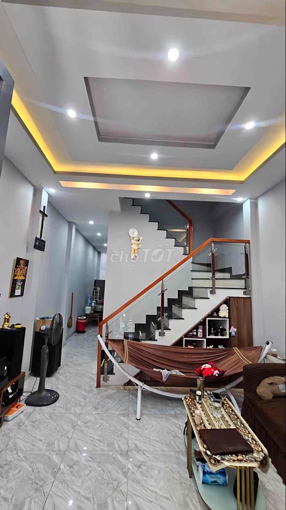 Bán nhà phố 3 tầng, 60 m², Huỳnh Tấn Phát, Phường Phú Thuận, Quận 7, full nội thất, đầy đủ giấy ... — ảnh 2