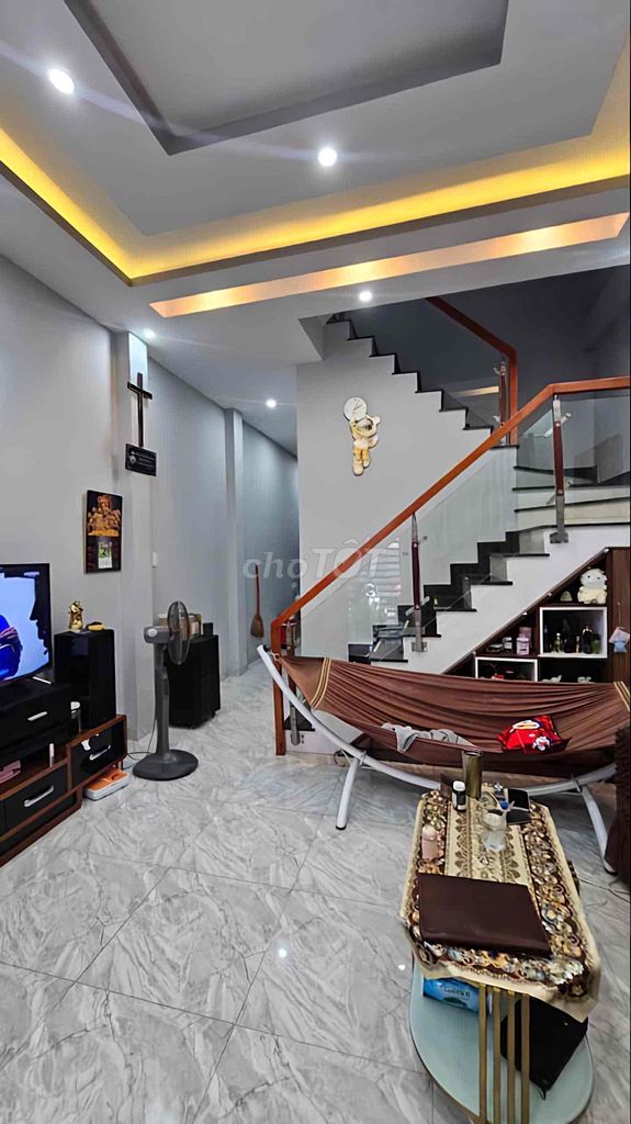 Bán nhà phố 3 tầng, 60 m², Huỳnh Tấn Phát, Phường Phú Thuận, Quận 7, full nội thất, đầy đủ giấy ... — ảnh 3