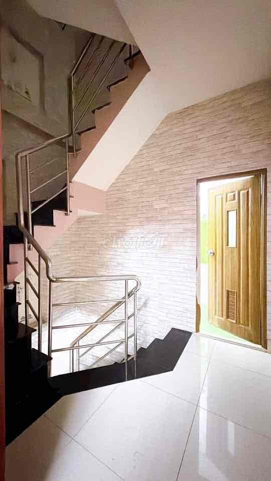 Bán nhà 5 tầng btct khu an ninh và yên tĩnh trên đường tôn đản — ảnh 5