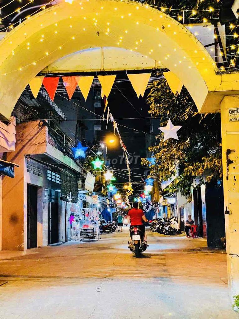 SIÊU PHẨM XÓM ĐẠO KINH DOANH NHỎ HẺM ĐẸP NHÀ ĐÚC THÔNG TỨ LUG TUG 🕍💒🕍💒 — ảnh 4