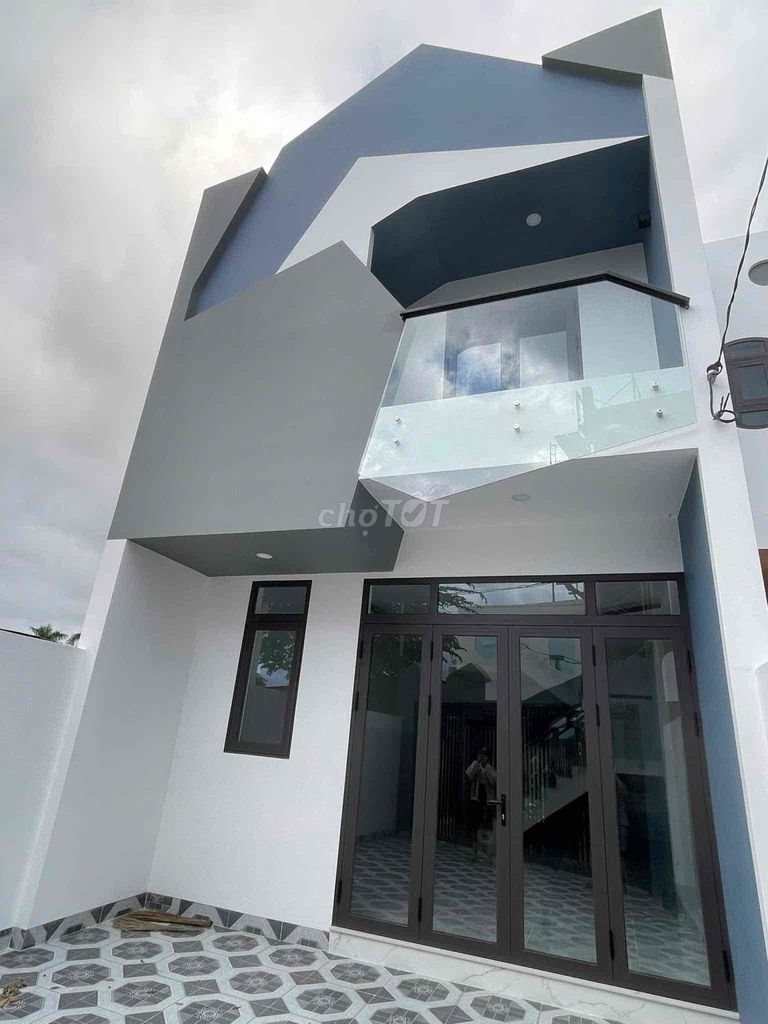 VN197 Bán nhà 2 tầng hẻm Cầu Dứa Phú Nông Tây Nha Trang