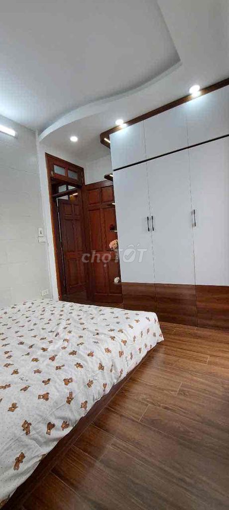 Bán CCMN 2n2wc Mặt Phố View Hồ - Sau Royal City — ảnh 5