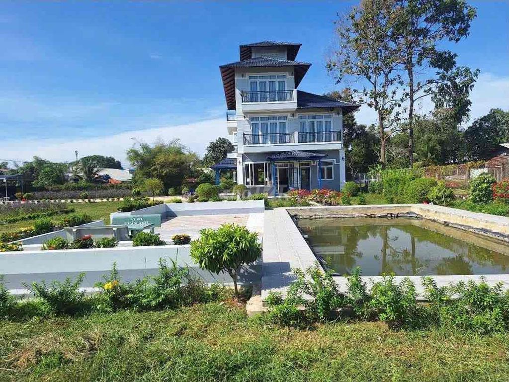 Chính chủ cần bán siêu biệt thự nghĩ dưỡng 2553m2 xã Thái Mỹ-Củ Chi