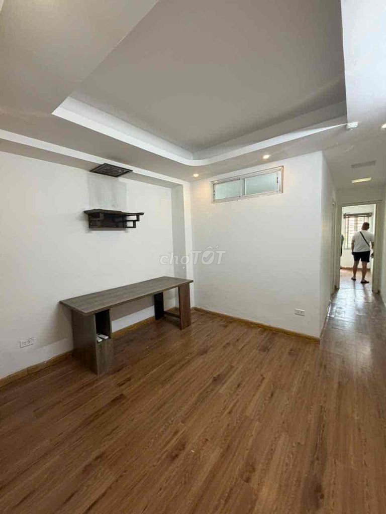 Bán Căn Mini Láng, Quan Nhân. siêu Rẻ 1,7x tỷ 55m 2n2wc Ô tô đỗ cửa